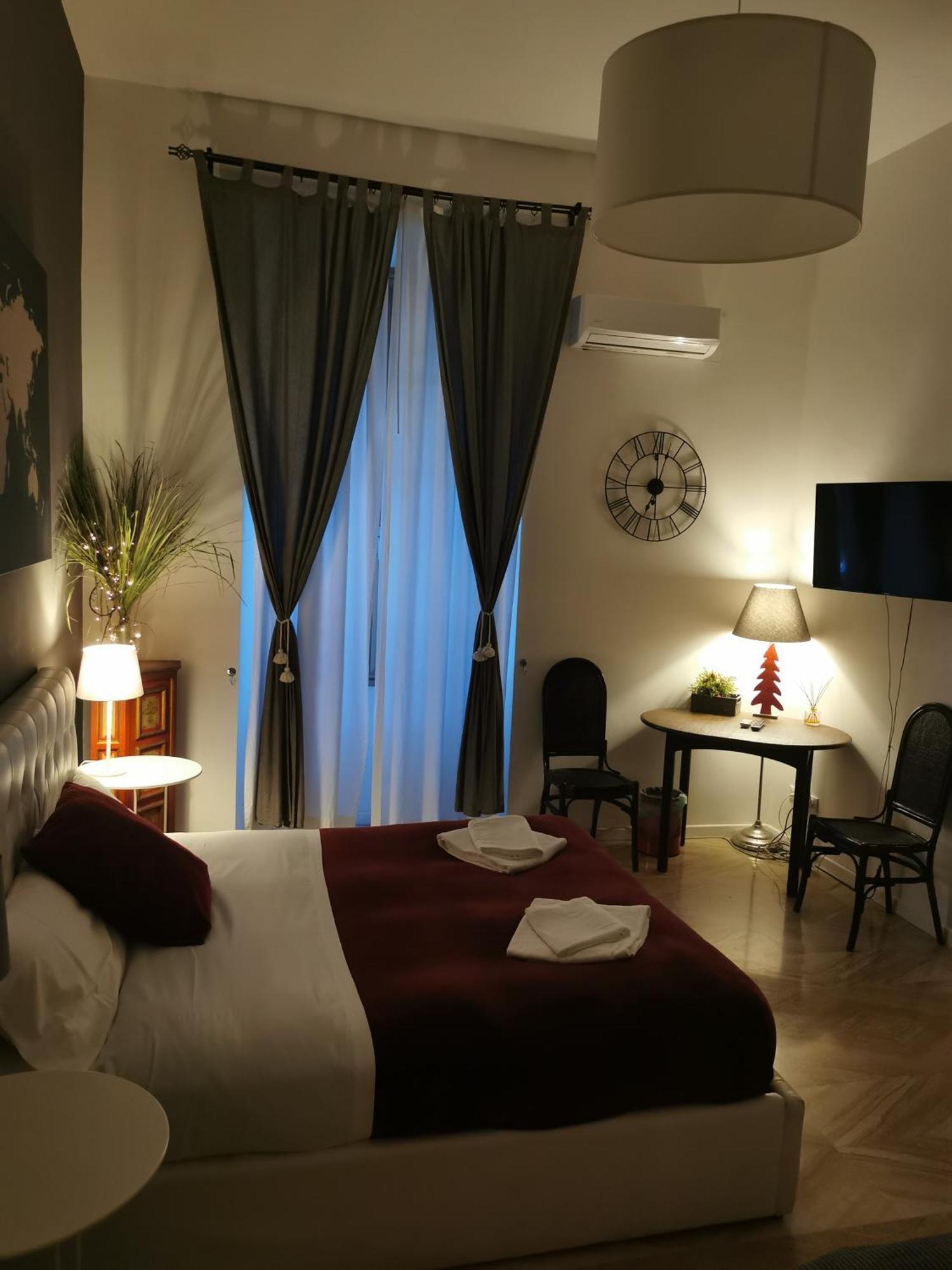 109 Suites Roma Екстер'єр фото