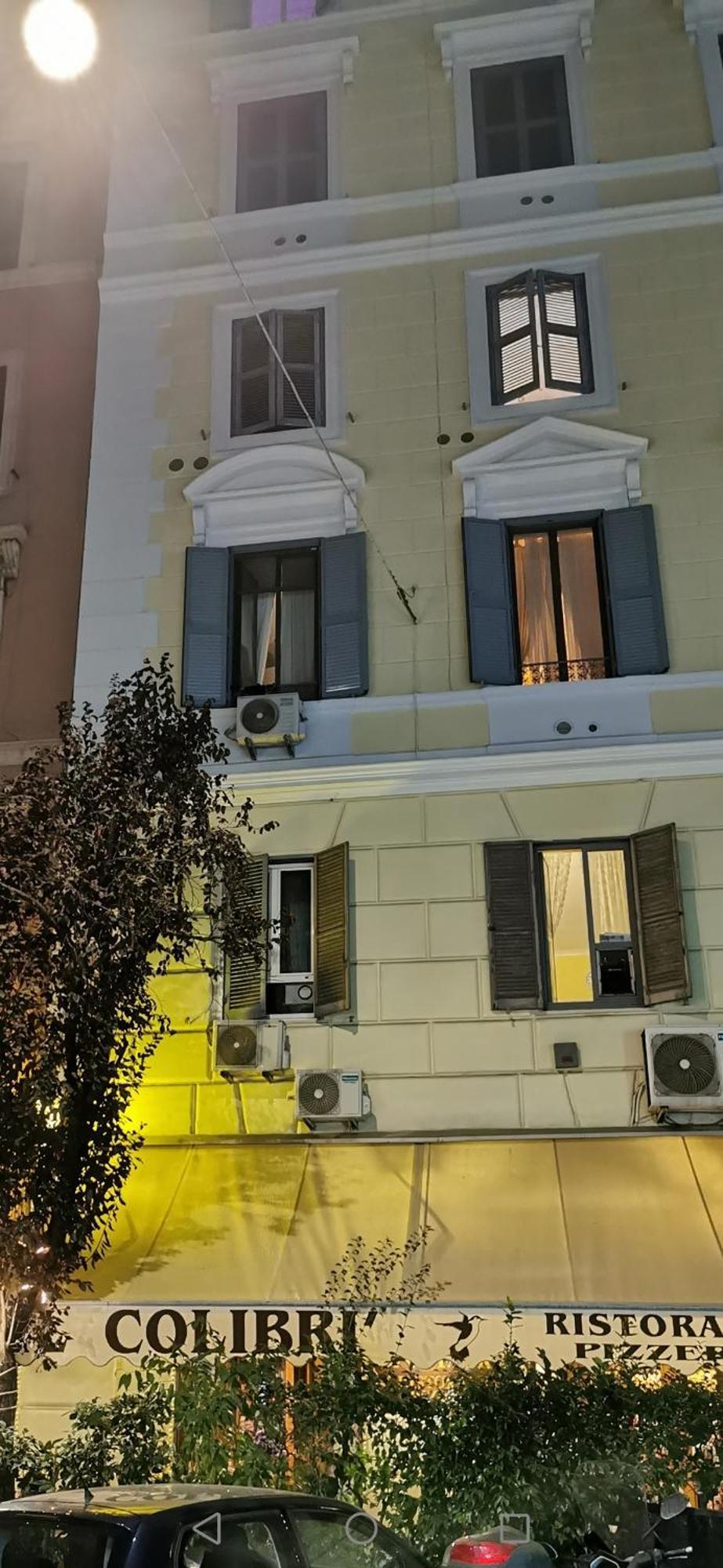 109 Suites Roma Екстер'єр фото