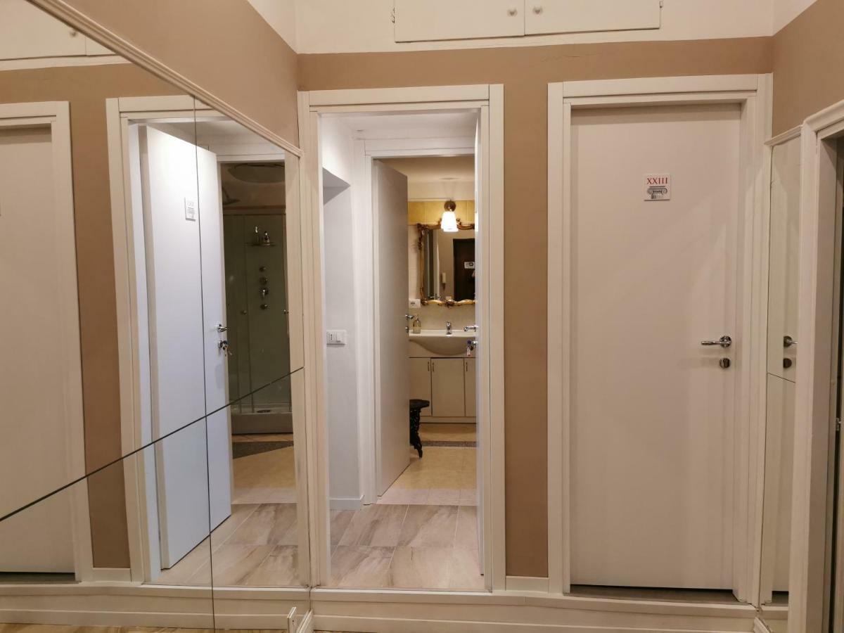 109 Suites Roma Екстер'єр фото